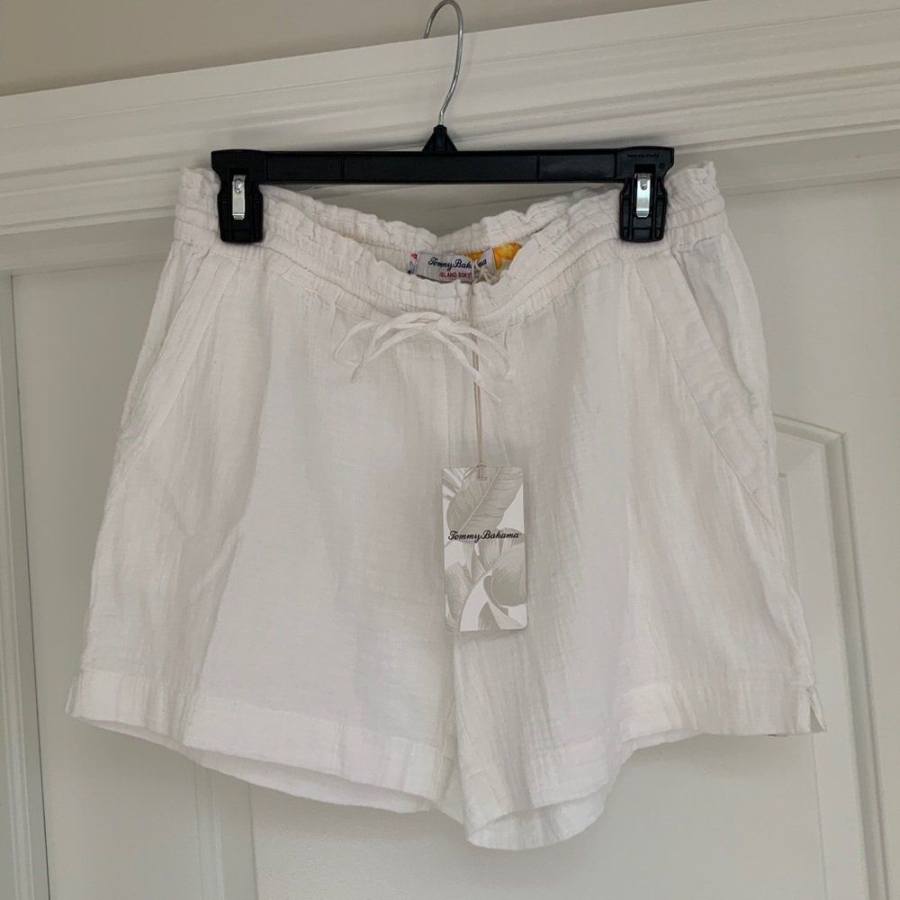 Tommy Bahama Women's White Cargo Shorts